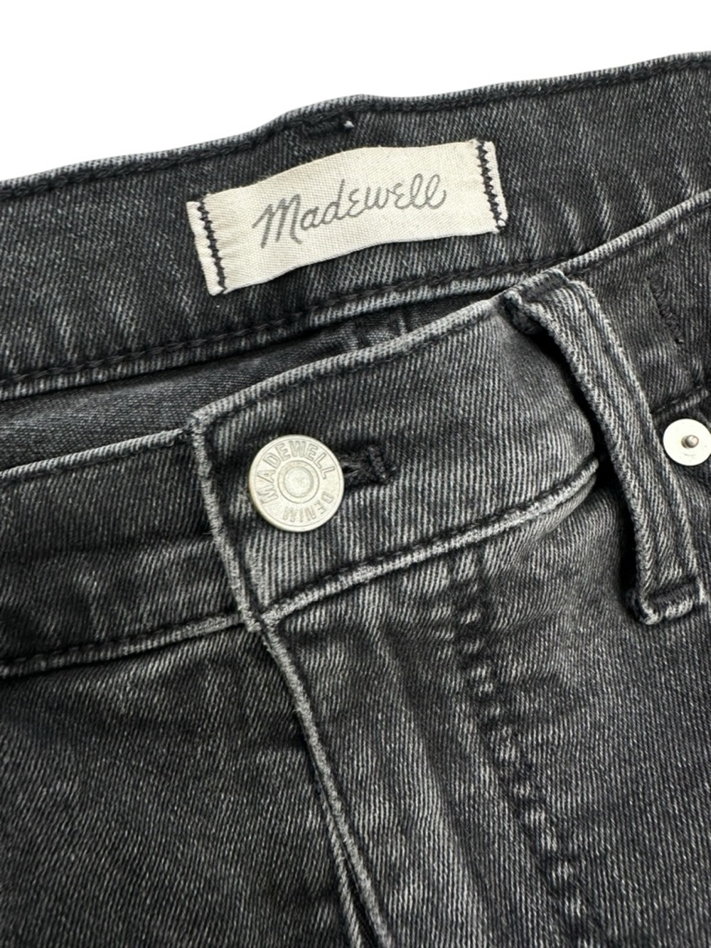 Madewell High-Rise Denim Mid-Length Shorts Washed Black Denim Cutoff Bermuda 31 - Picture 2 of 9